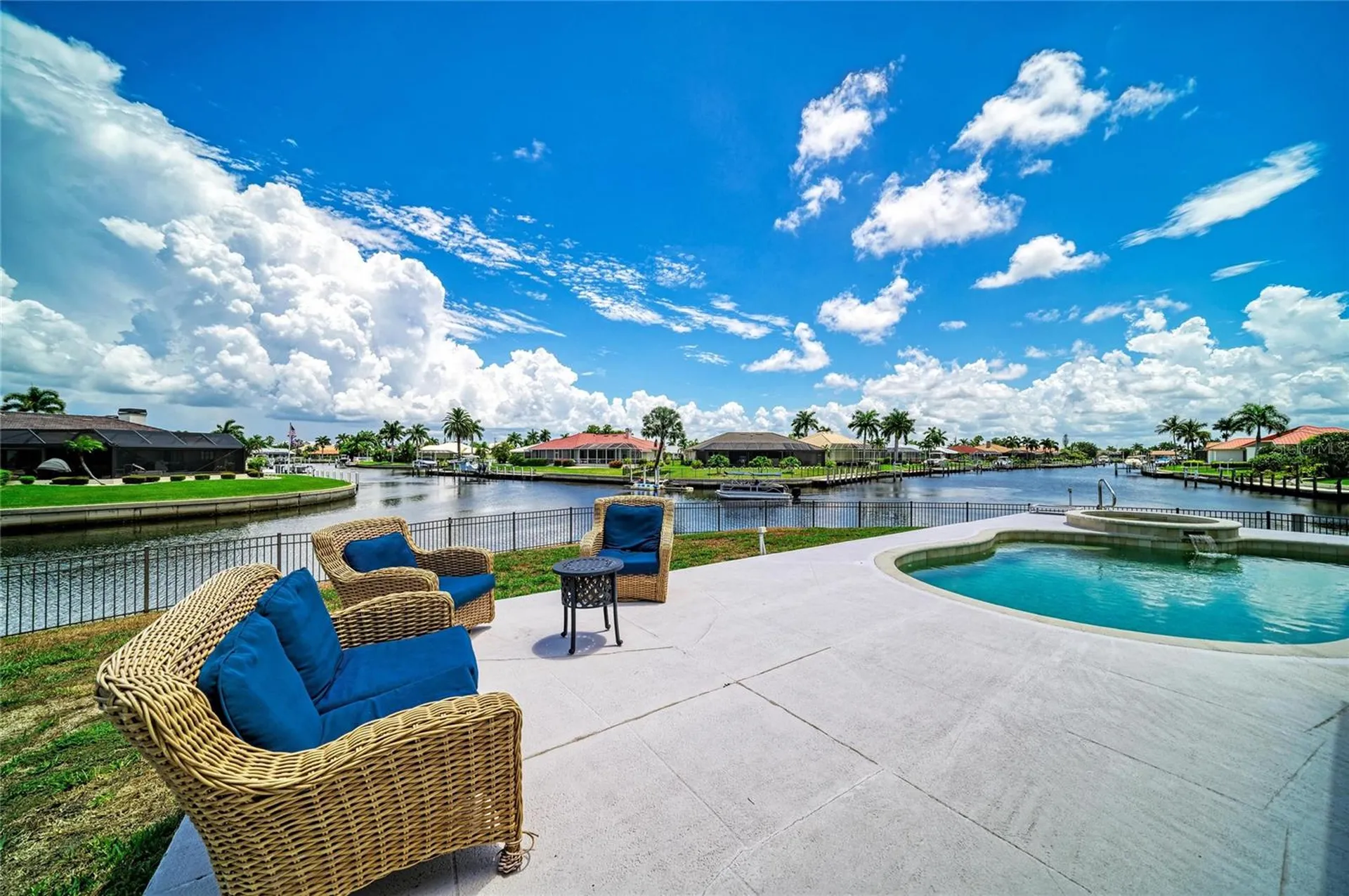 602 Via Tunis Punta Gorda FL 33950