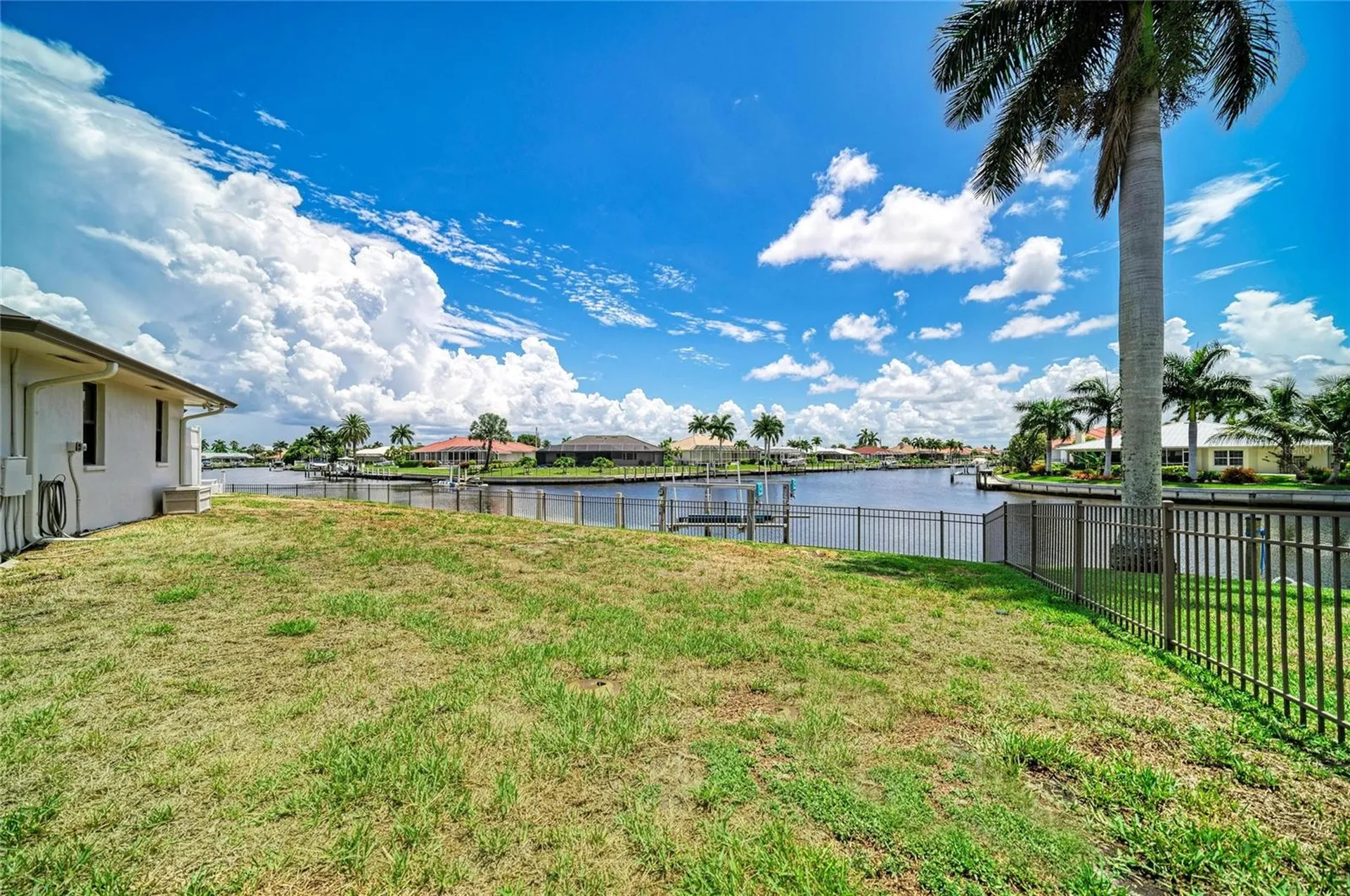 602 Via Tunis Punta Gorda FL 33950