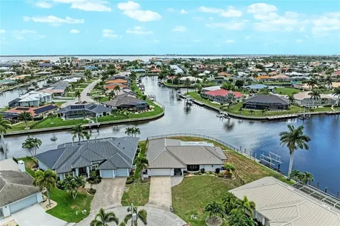 602 Via Tunis Punta Gorda FL 33950