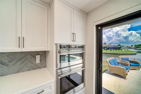 602 Via Tunis Punta Gorda FL 33950