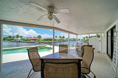 602 Via Tunis Punta Gorda FL 33950