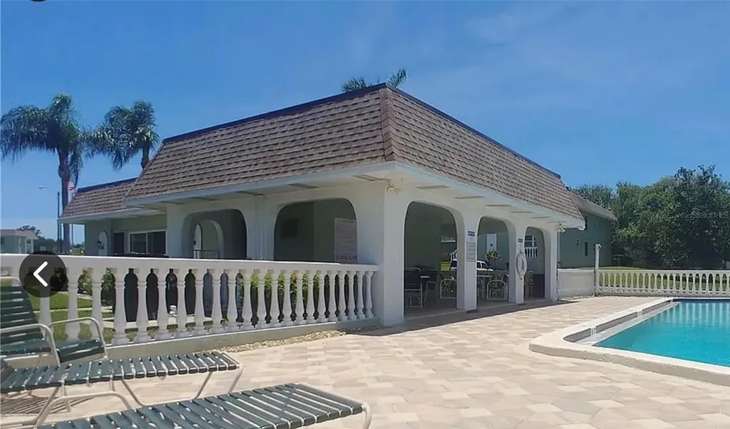 1250 S Pinellas Avenue Tarpon Springs FL 34689