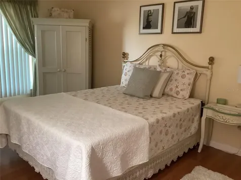 1250 S Pinellas Avenue Tarpon Springs FL 34689