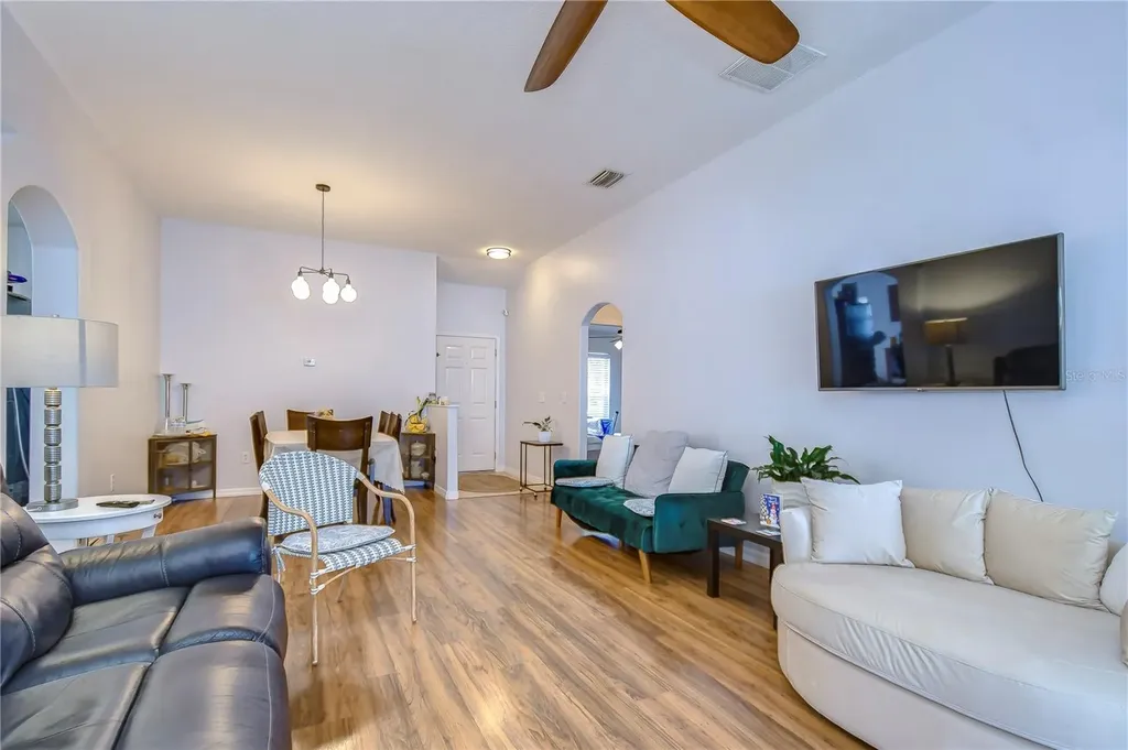 30847 Bridgegate Drive Wesley Chapel FL 33545