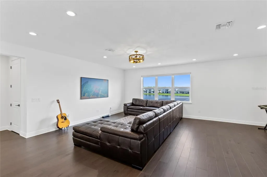 9445 Santorini Drive Orlando FL 32827