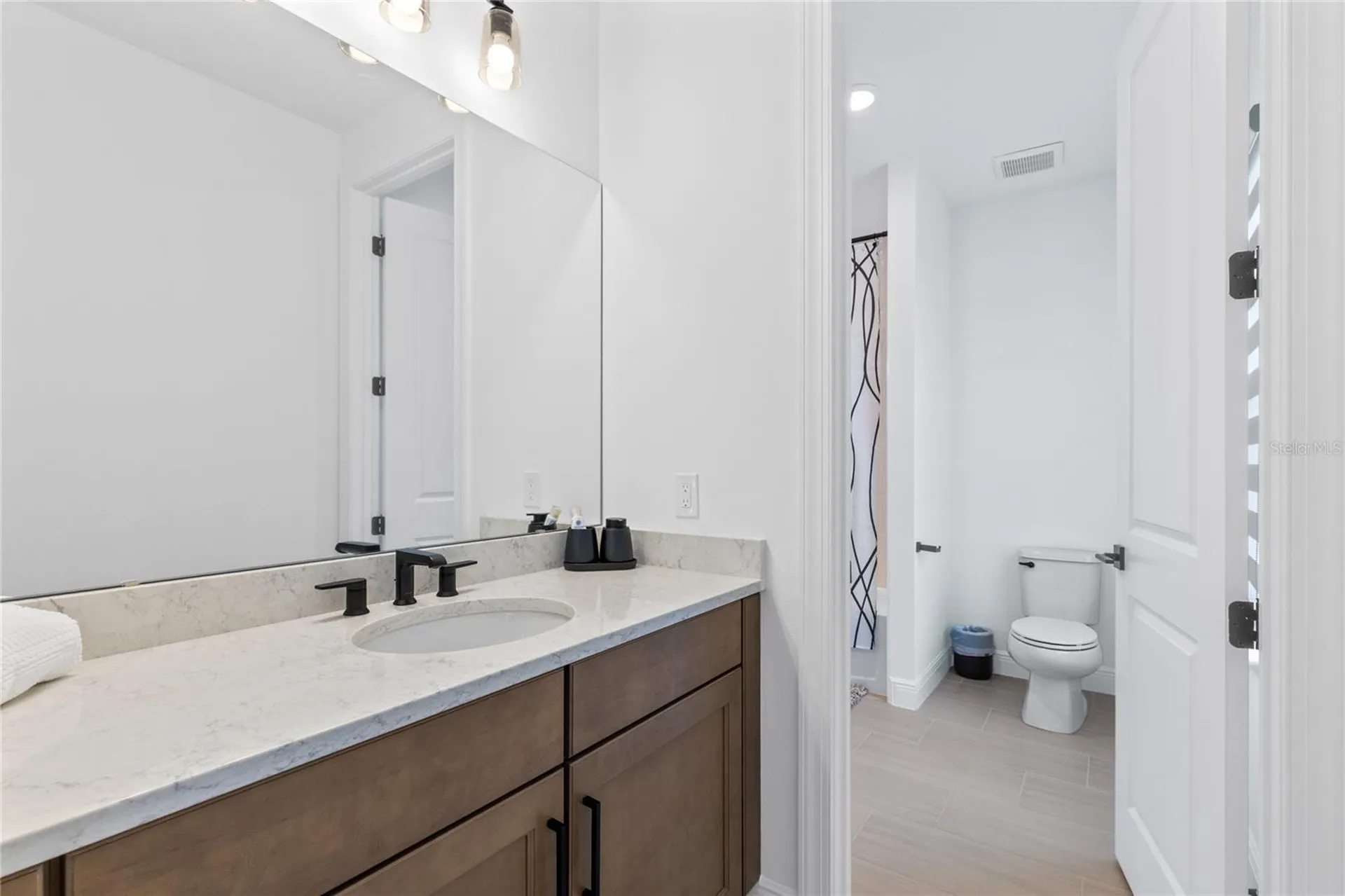 9445 Santorini Drive Orlando FL 32827