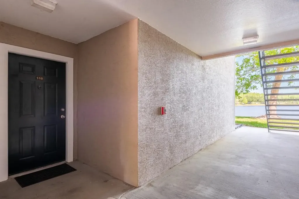 4209 Woodstorks Walk Way Lutz FL 33558