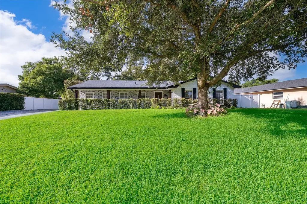 2462 Carolton Road Maitland FL 32751