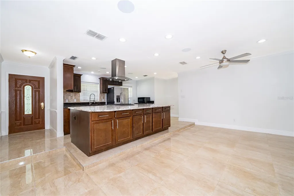 2462 Carolton Road Maitland FL 32751