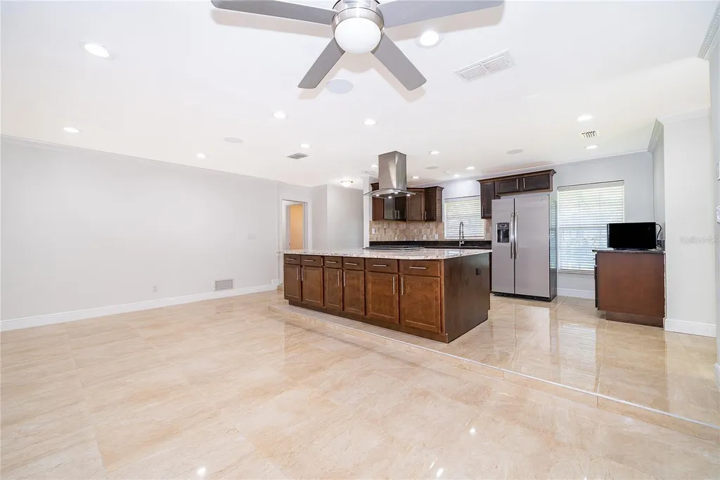 2462 Carolton Road Maitland FL 32751