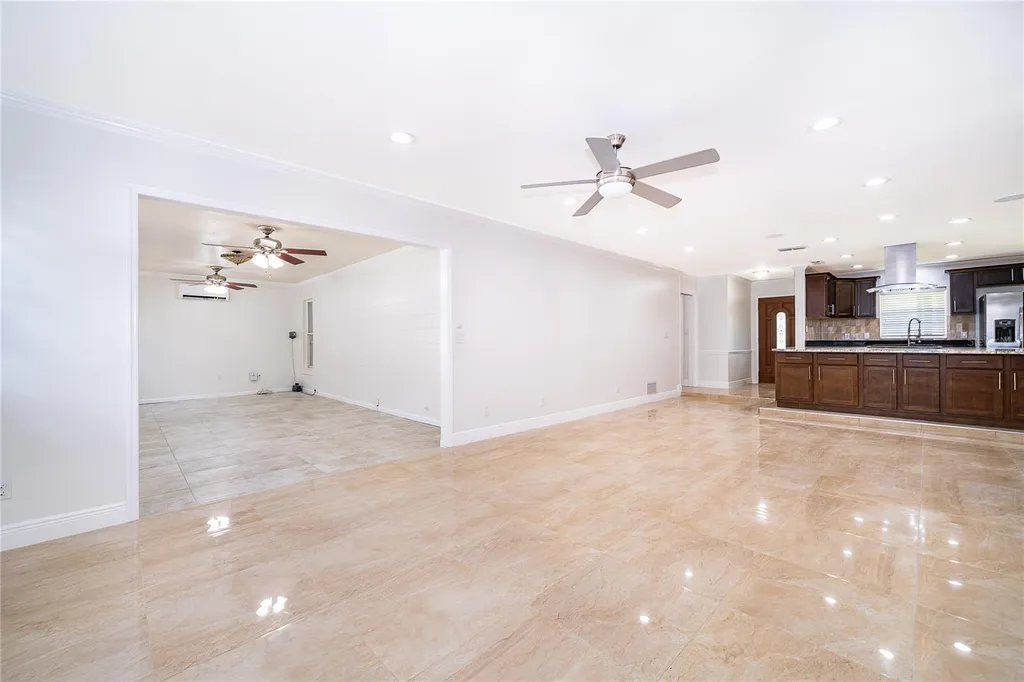 2462 Carolton Road Maitland FL 32751
