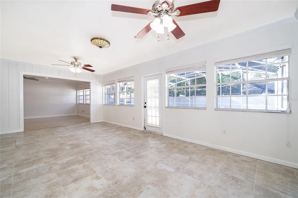 2462 Carolton Road Maitland FL 32751