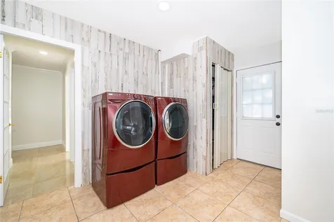 2462 Carolton Road Maitland FL 32751