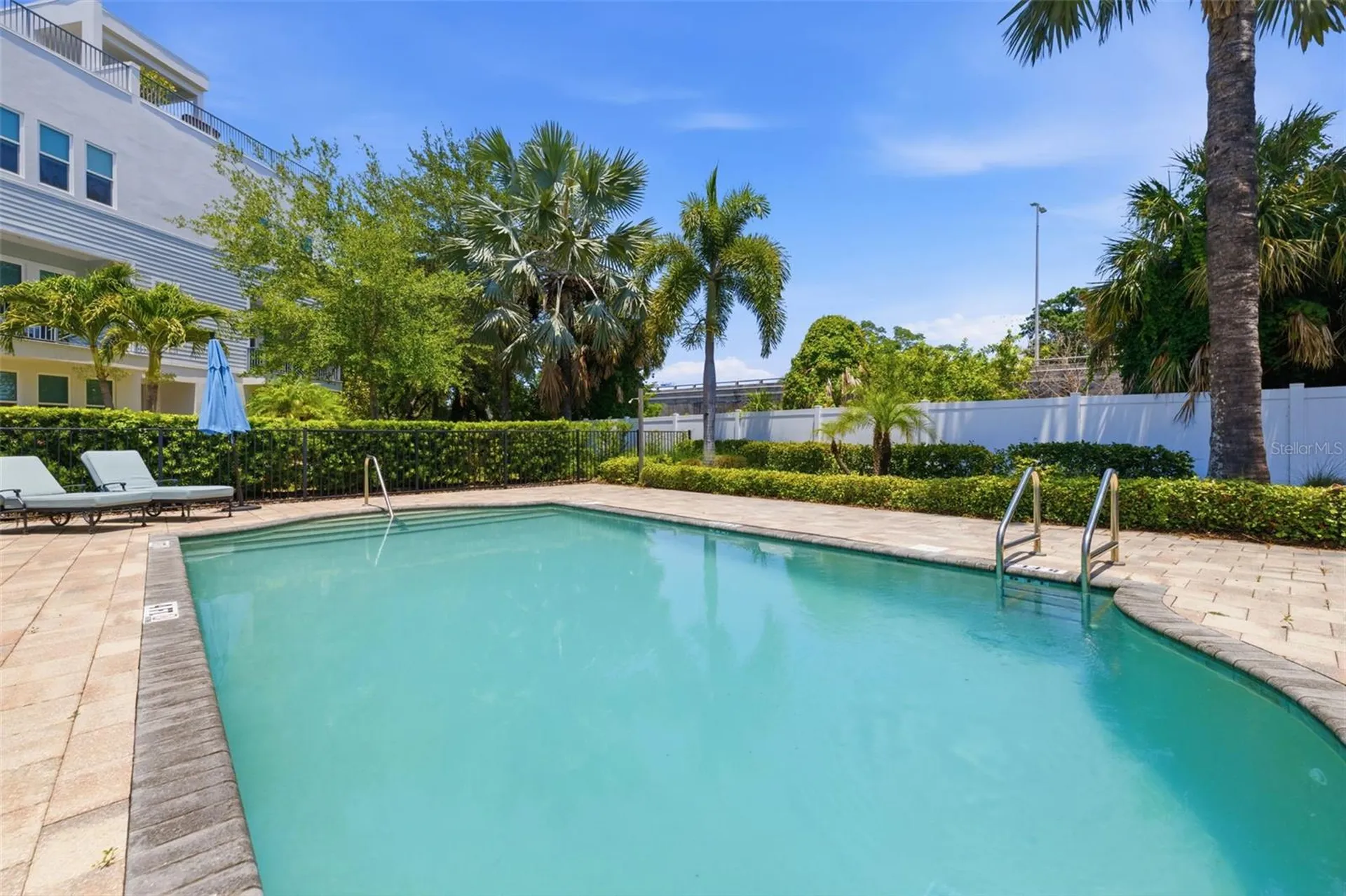 2442 W Mississippi Avenue Tampa FL 33629