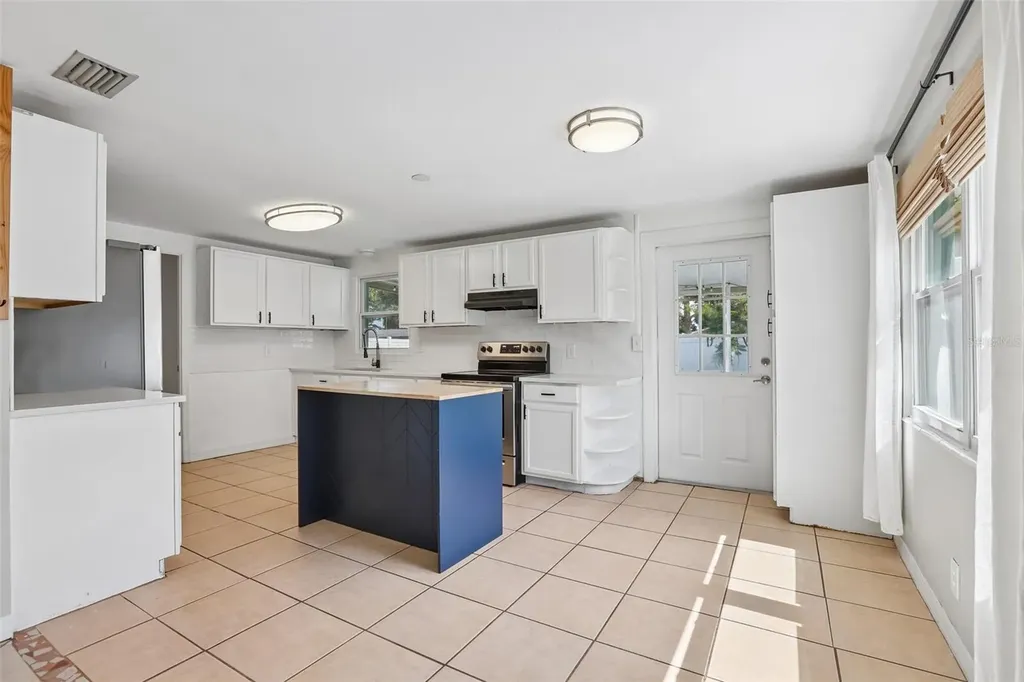 8090 68th Street N Pinellas Park FL 33781