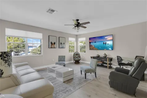 13051 Moss Park Ridge Drive Orlando FL 32832