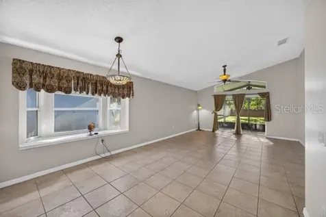 8376 Lake Amhurst Trail Orlando FL 32829