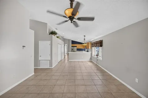 8376 Lake Amhurst Trail Orlando FL 32829