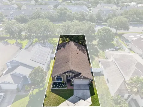 8376 Lake Amhurst Trail Orlando FL 32829