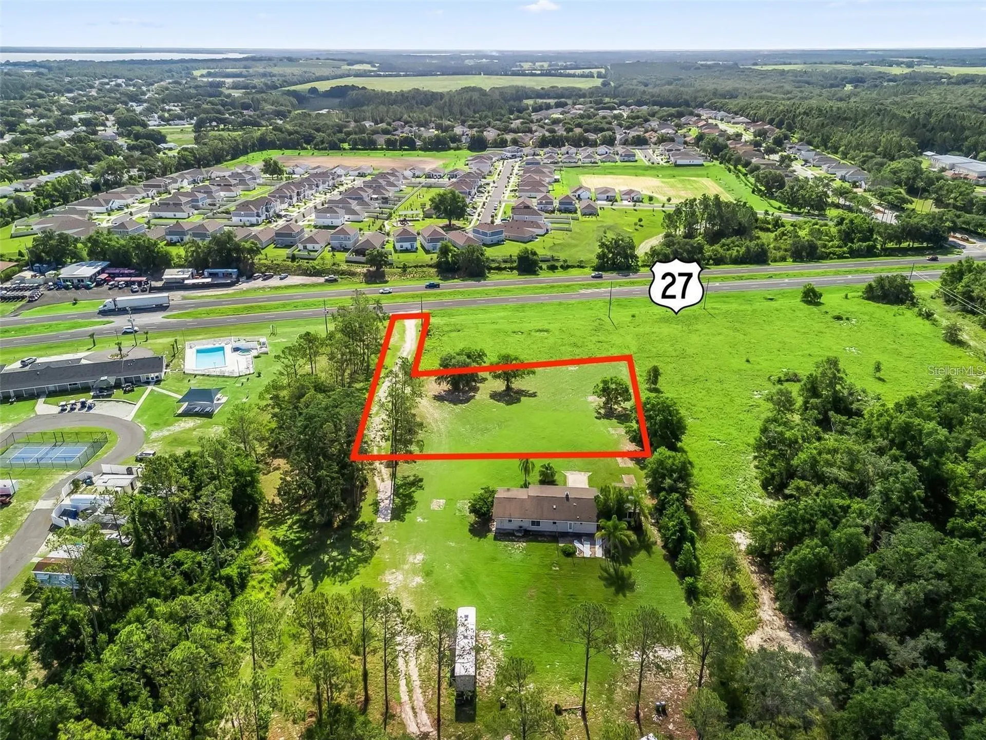 26043 Us Highway 27 Leesburg FL 34748