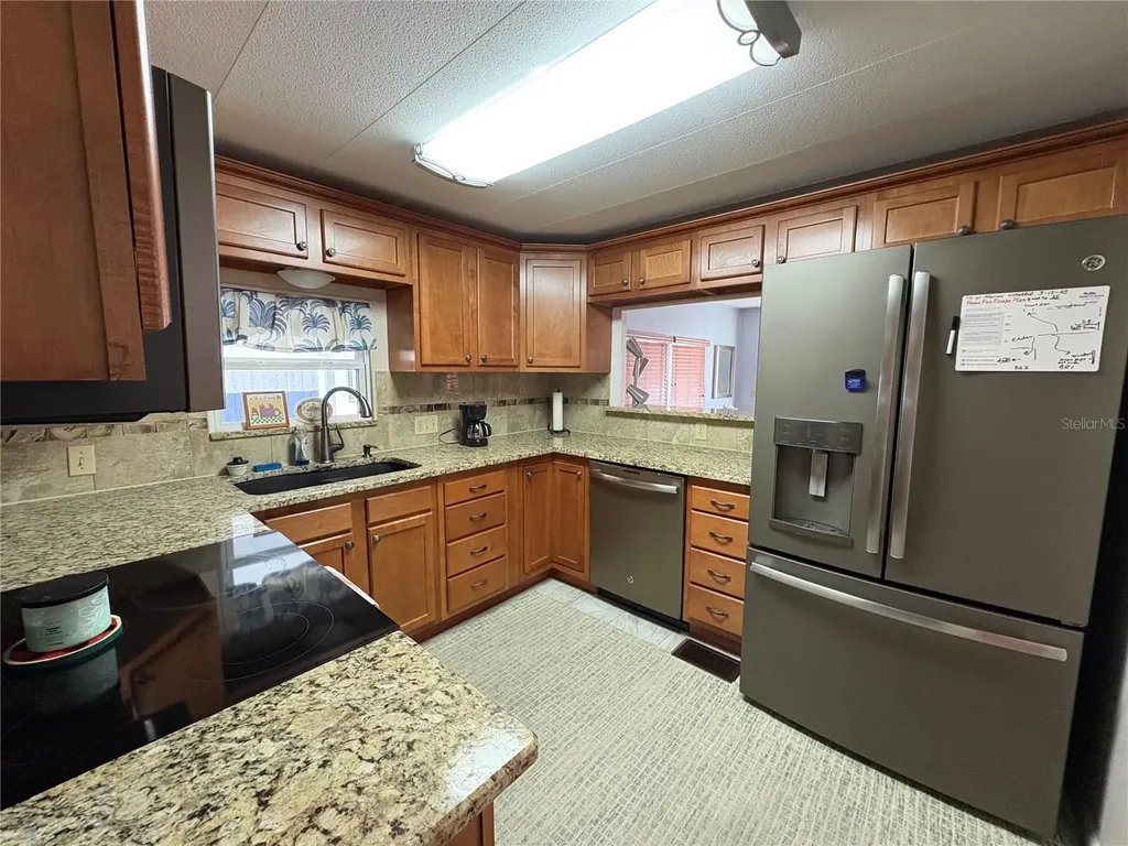 1706 Wisconsin Avenue Bradenton FL 34207
