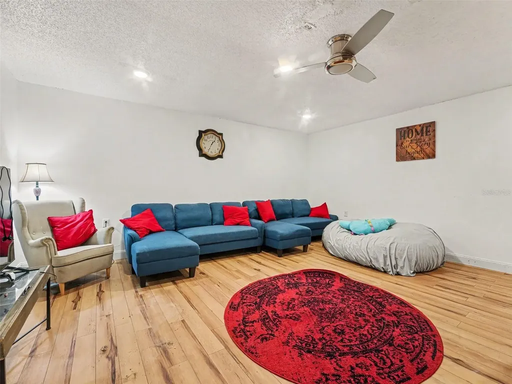 550 Buckingham Circle Davenport FL 33897