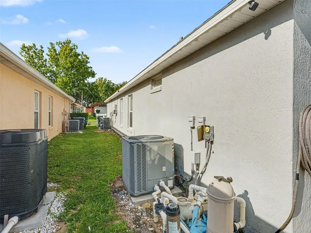550 Buckingham Circle Davenport FL 33897