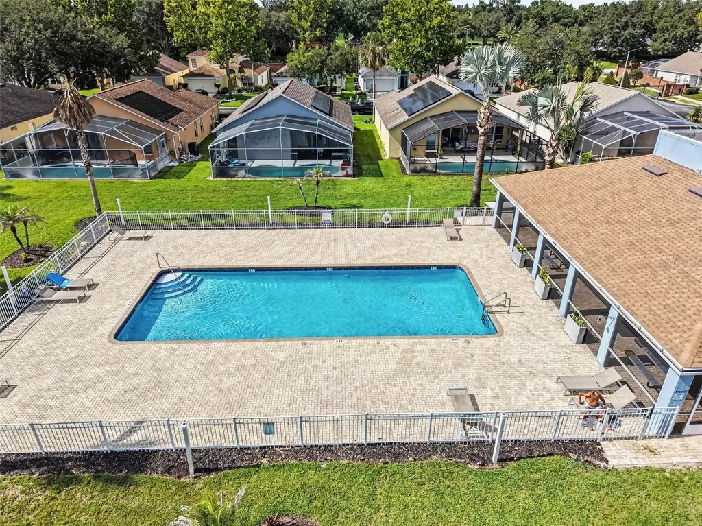 550 Buckingham Circle Davenport FL 33897
