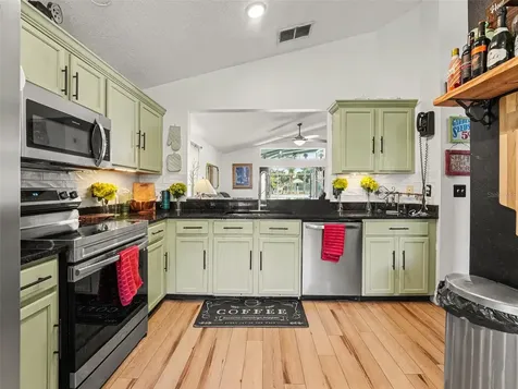 550 Buckingham Circle Davenport FL 33897