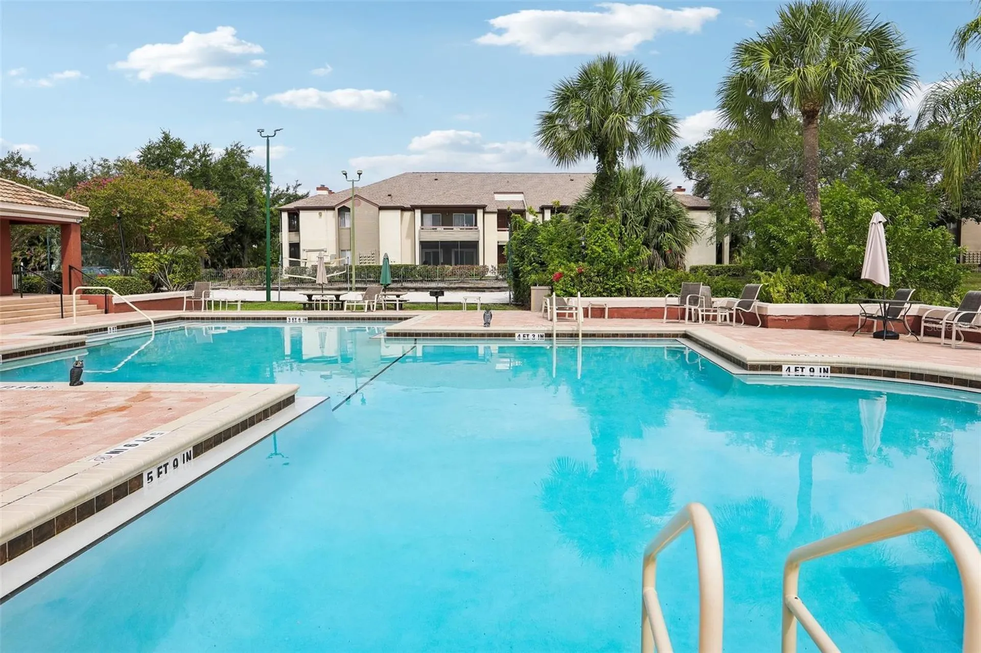 10263 Gandy Boulevard N St Petersburg FL 33702