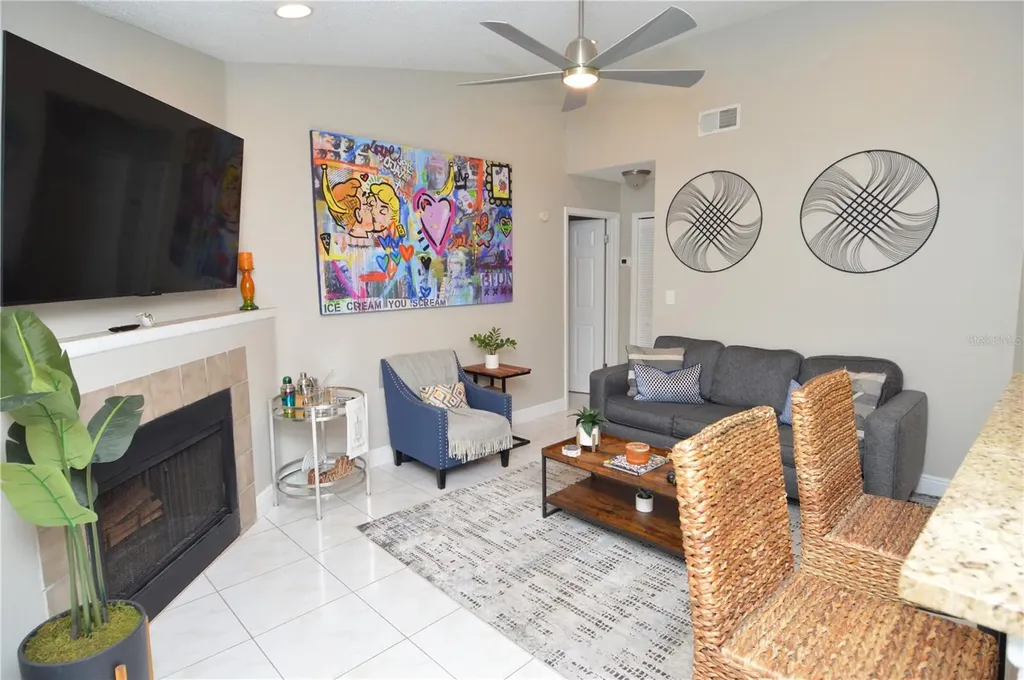 8752 Mallard Reserve Drive Tampa FL 33614