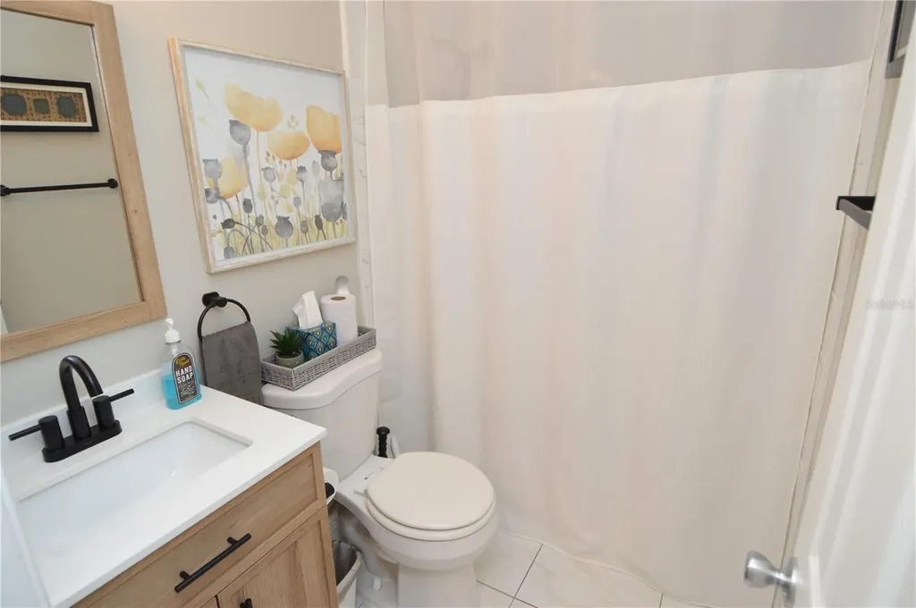 8752 Mallard Reserve Drive Tampa FL 33614