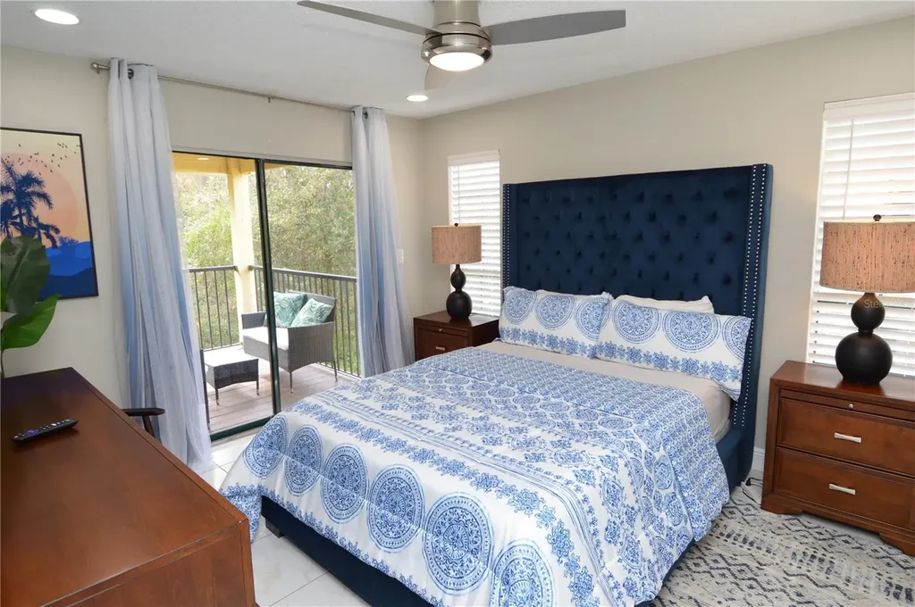 8752 Mallard Reserve Drive Tampa FL 33614