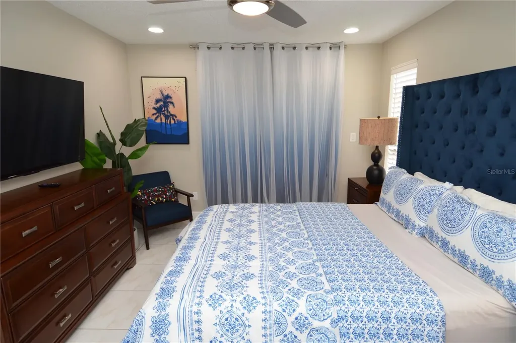 8752 Mallard Reserve Drive Tampa FL 33614
