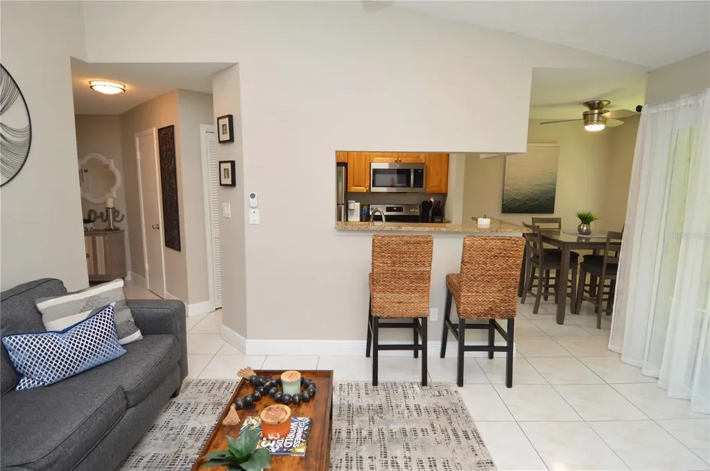 8752 Mallard Reserve Drive Tampa FL 33614