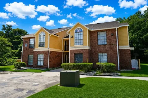 8752 Mallard Reserve Drive Tampa FL 33614
