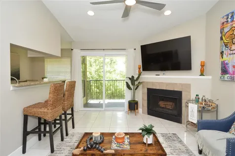 8752 Mallard Reserve Drive Tampa FL 33614