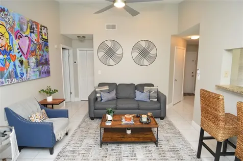 8752 Mallard Reserve Drive Tampa FL 33614