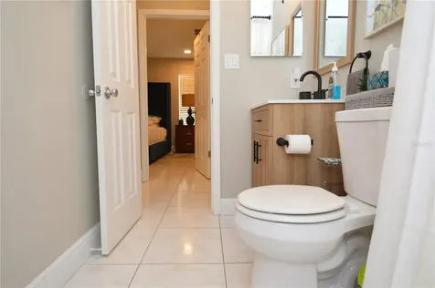 8752 Mallard Reserve Drive Tampa FL 33614