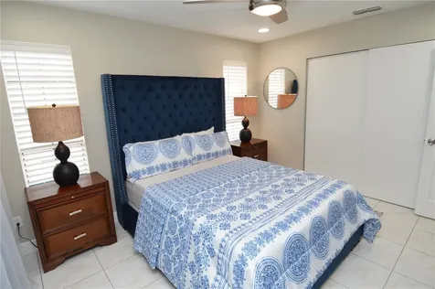 8752 Mallard Reserve Drive Tampa FL 33614