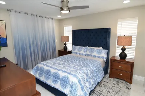 8752 Mallard Reserve Drive Tampa FL 33614
