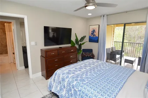 8752 Mallard Reserve Drive Tampa FL 33614