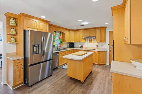 5906 Cypress Street Zephyrhills FL 33542