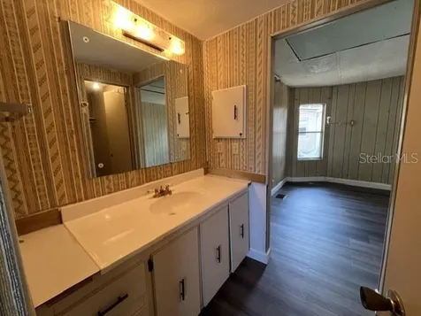 223 Peppertree Court Lake Mary FL 32746