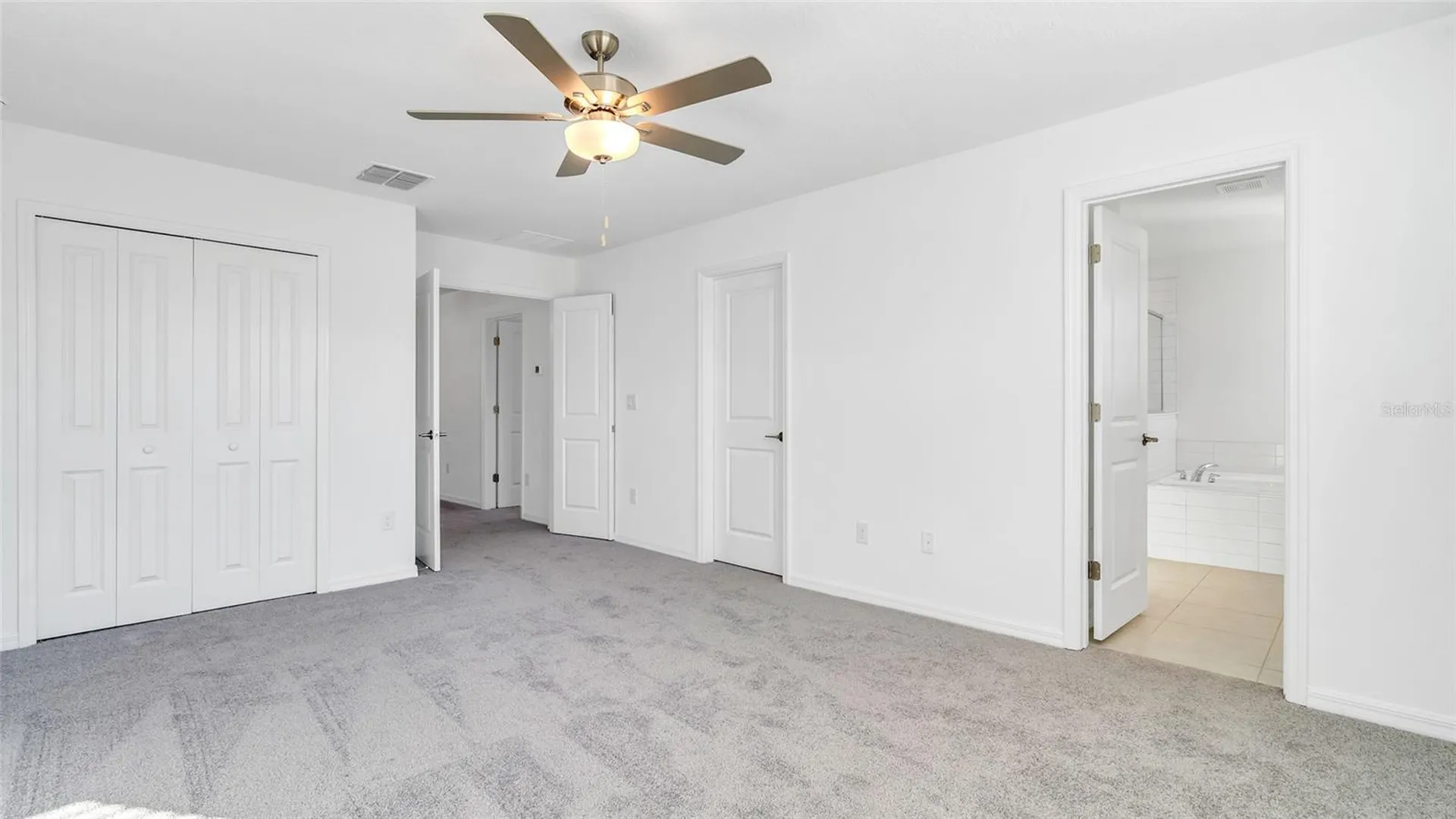 6704 Back Forty Loop Zephyrhills FL 33541