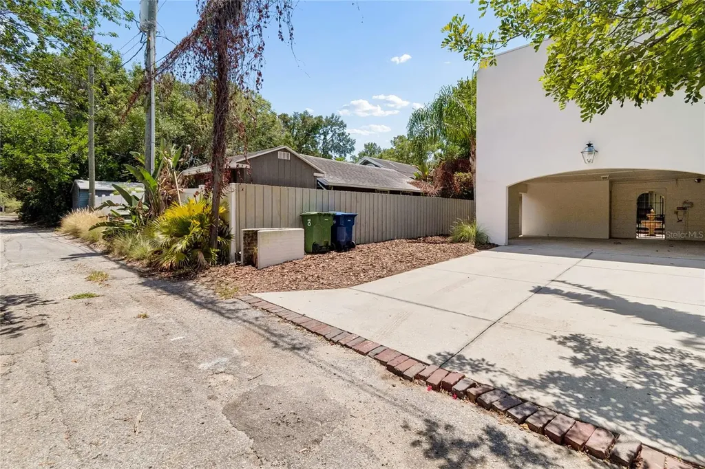800 S Packwood Avenue Tampa FL 33606