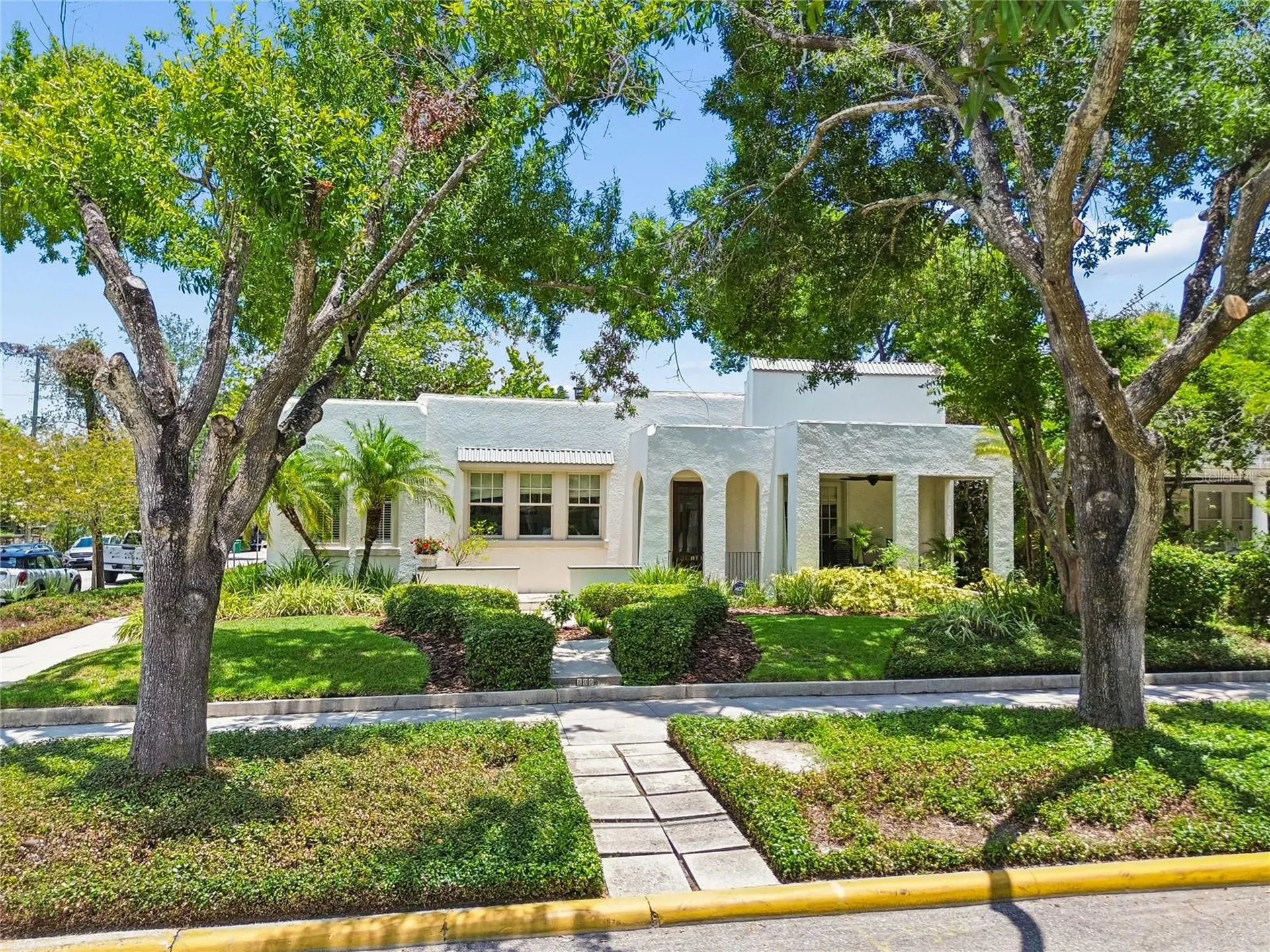 800 S Packwood Avenue Tampa FL 33606