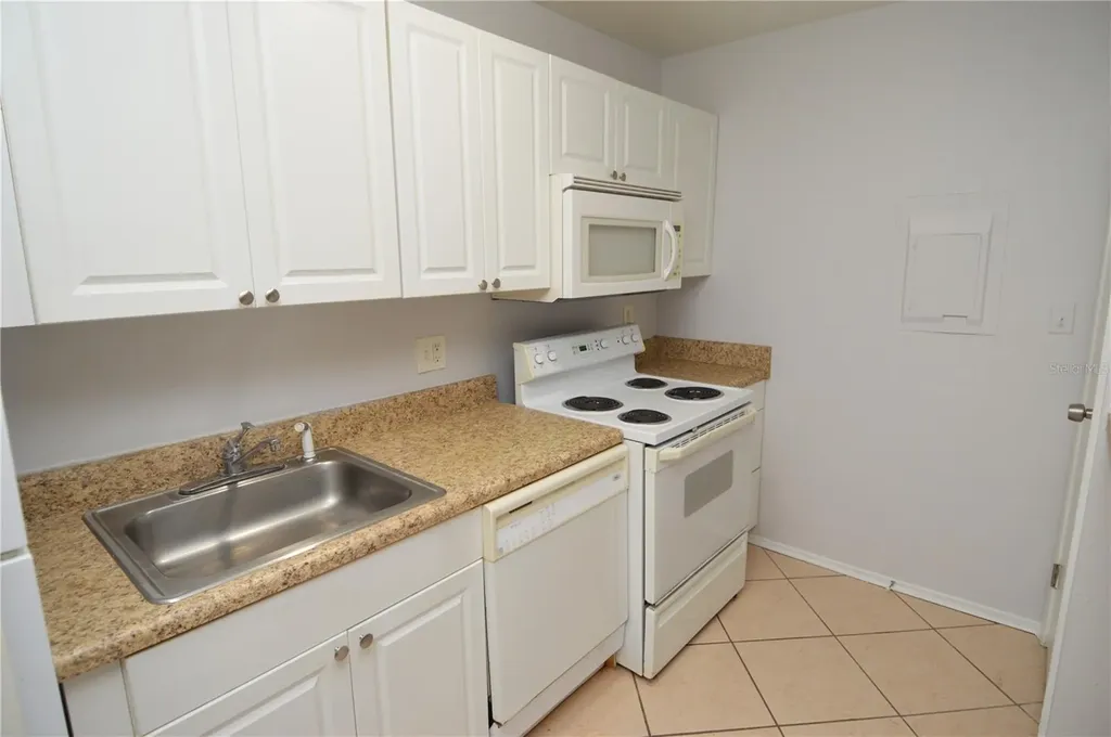 1400 Gandy Boulevard N St Petersburg FL 33702