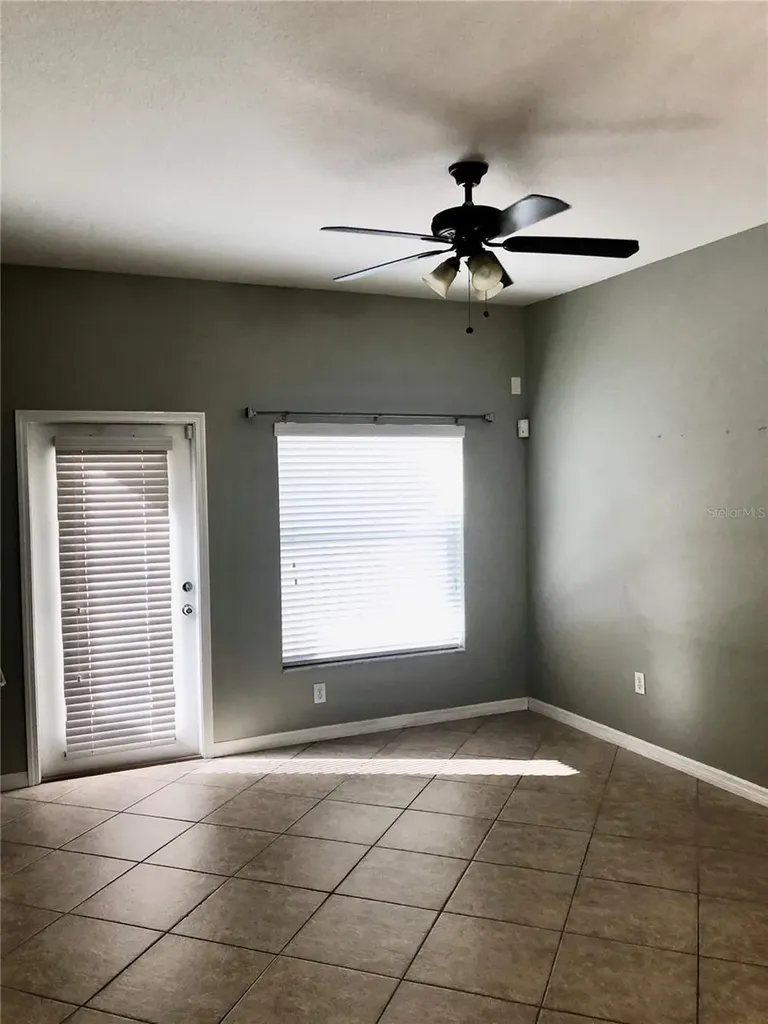8541 Brushleaf Way Tampa FL 33647