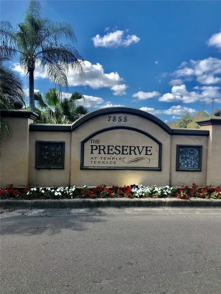 8541 Brushleaf Way Tampa FL 33647